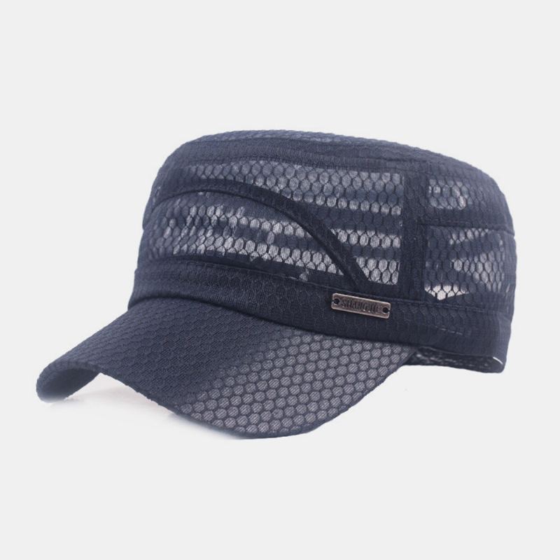 Mannen Verstelbare Mesh Ademende Effen Kleur Militaire Cap Platte Cap Met Letter Metalen Label