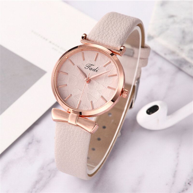Fashion Casual Elegante Dames Horloges Lederen Band Wijzerplaat Rose Goud Pols Legering Kwarts Horloge