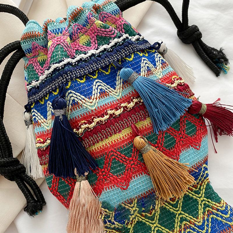 Vrouwen Stro Bohemian Stijlvolle Vis Kwastje Ontwerp Crossbody Tas Mode Vintage Trekkoord Schoudertas