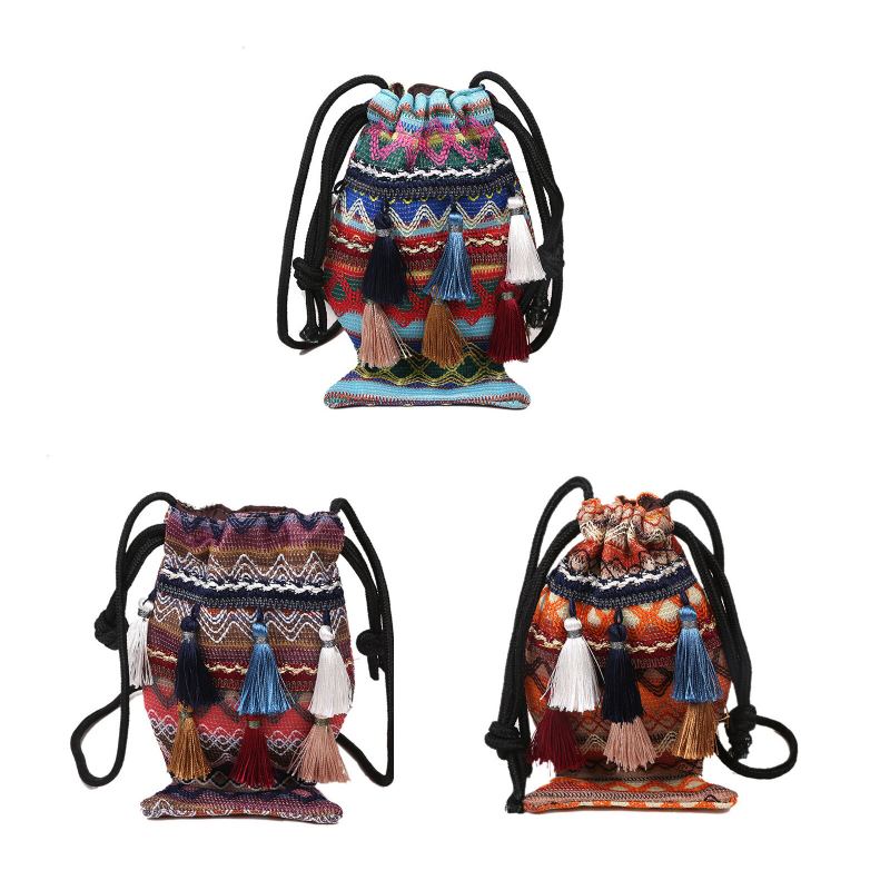 Vrouwen Stro Bohemian Stijlvolle Vis Kwastje Ontwerp Crossbody Tas Mode Vintage Trekkoord Schoudertas