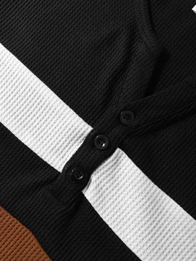 Henley T-shirt Met Gestreepte Knoop Inkeping Kraag Patchwork