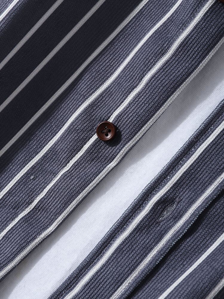 Heren Corduroy Verticale Gestreepte Button Up Revers Casual Shirts