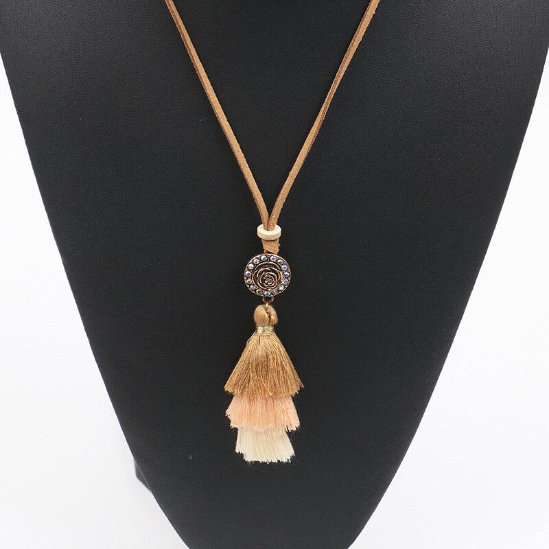 Vrouwen Boheemse Ketting Gradiënt Kleurrijke Kwasten Hanger Etnische Mode Ketting Voor Vrouwen
